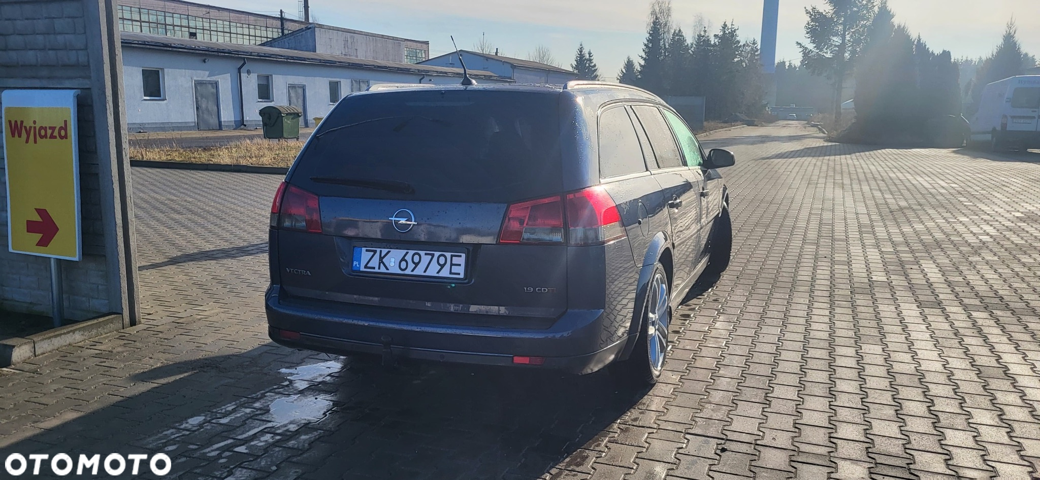 Opel Vectra 1.9 CDTI Cosmo - 10