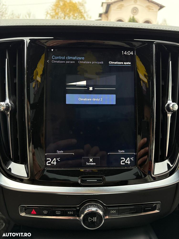 Volvo S60 T5 AWD R-Design - 23