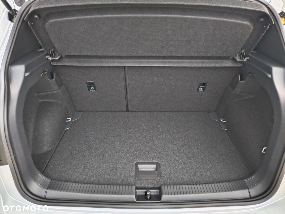 Volkswagen T-Cross 1.0 TSI R-Line Plus DSG - 13