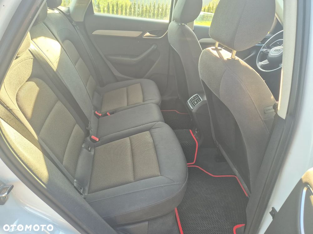Audi Q3 - 10