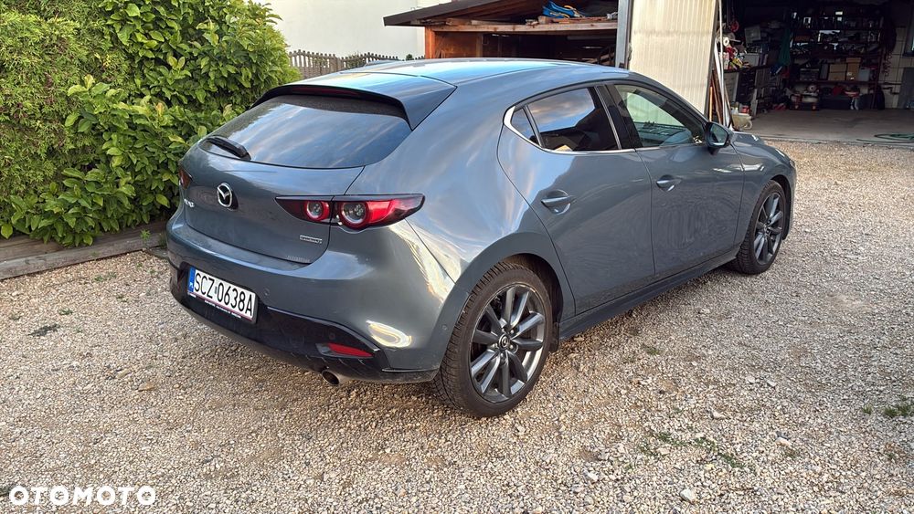 Mazda 3 2.0 mHEV Hikari - 2