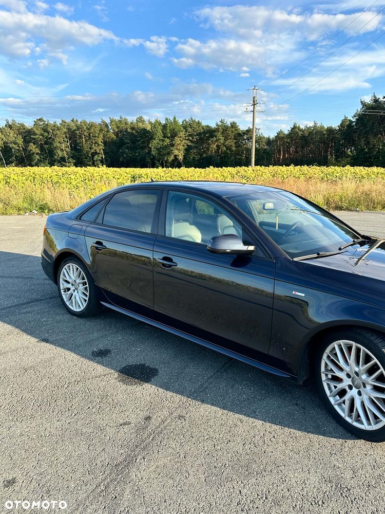 Audi A4 Limousine - 3