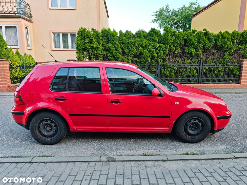 Volkswagen Golf 1.4 Comfortline - 4