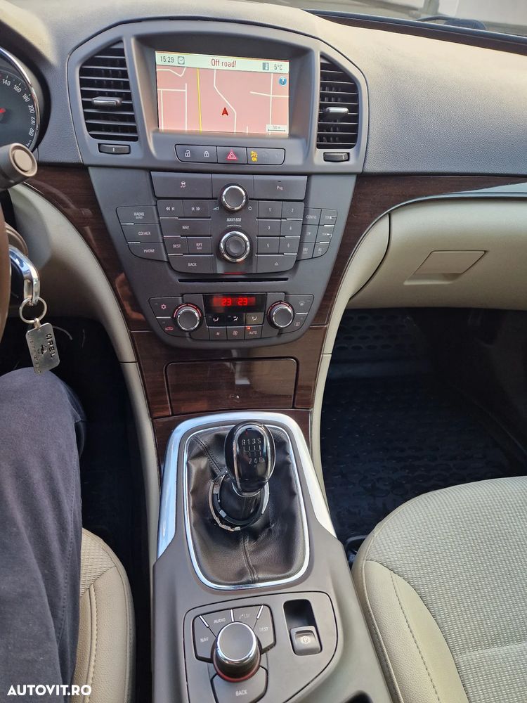 Opel Insignia 2.0 CDTI Edition - 9