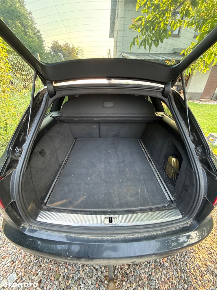 Audi A6 Avant - 8