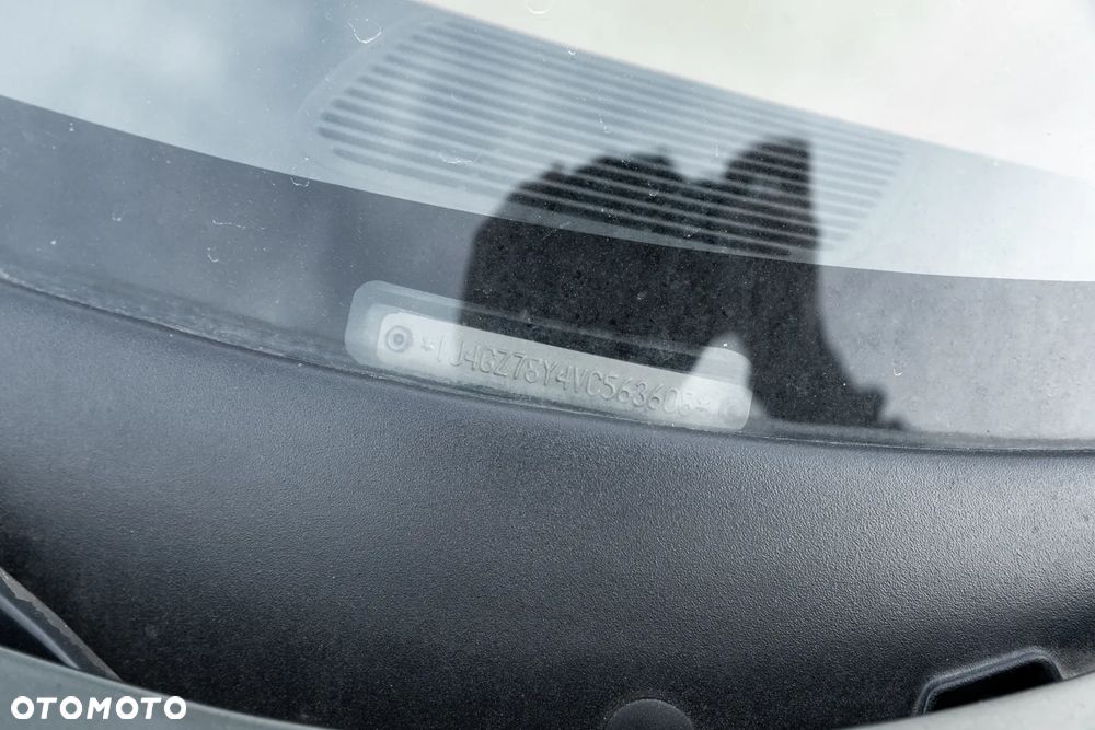 Jeep Grand Cherokee - 40