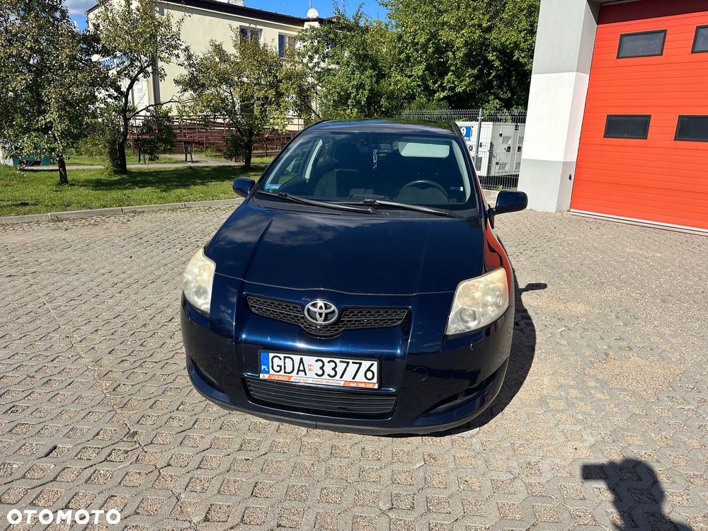 Toyota Auris 2.0 D-4D Premium - 4