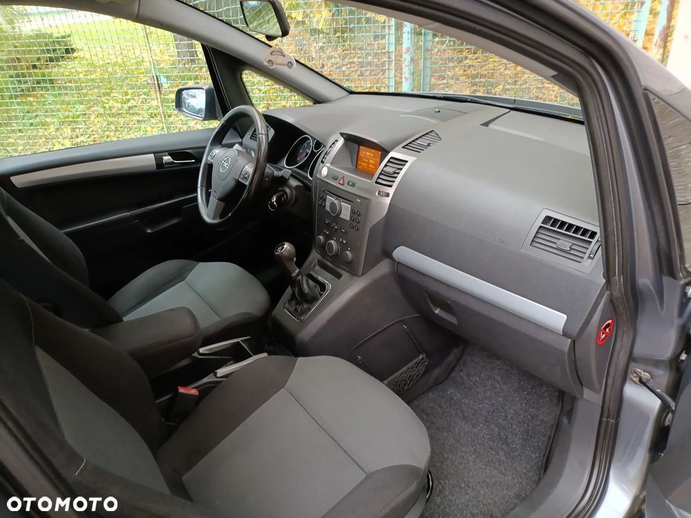 Opel Zafira - 6