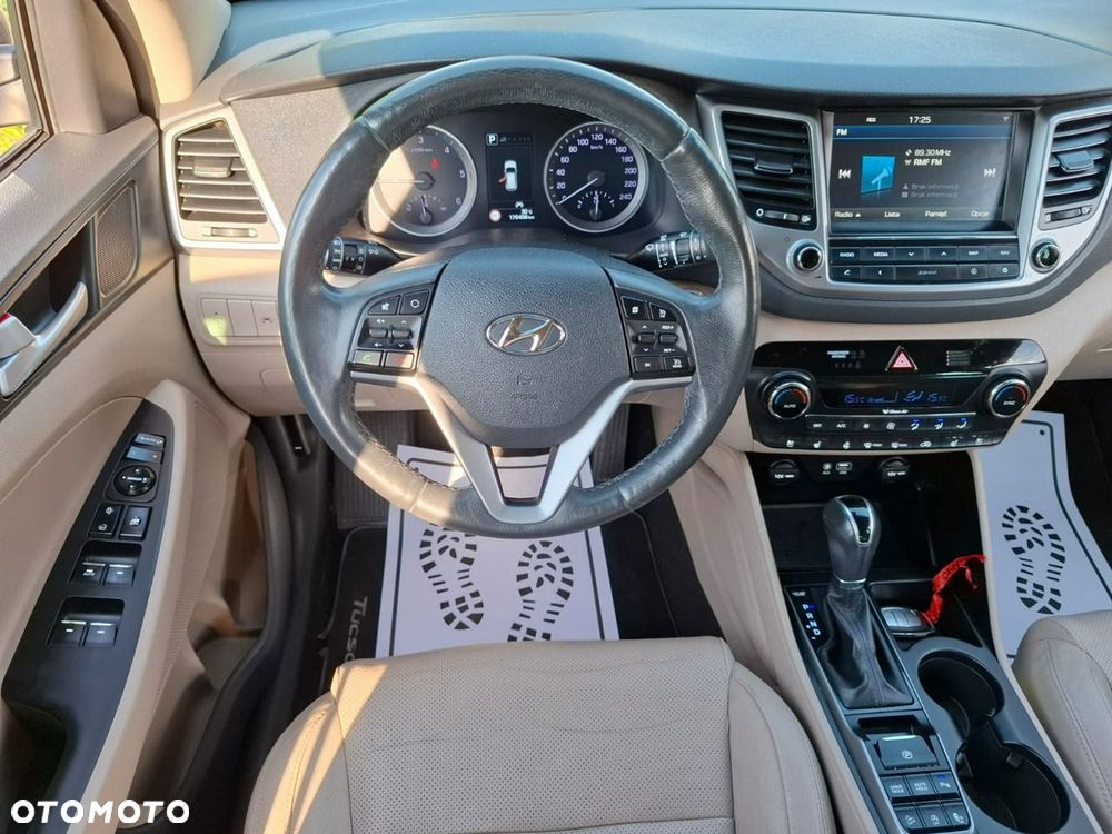 Hyundai Tucson 1.7 CRDI BlueDrive Comfort 2WD DCT - 39
