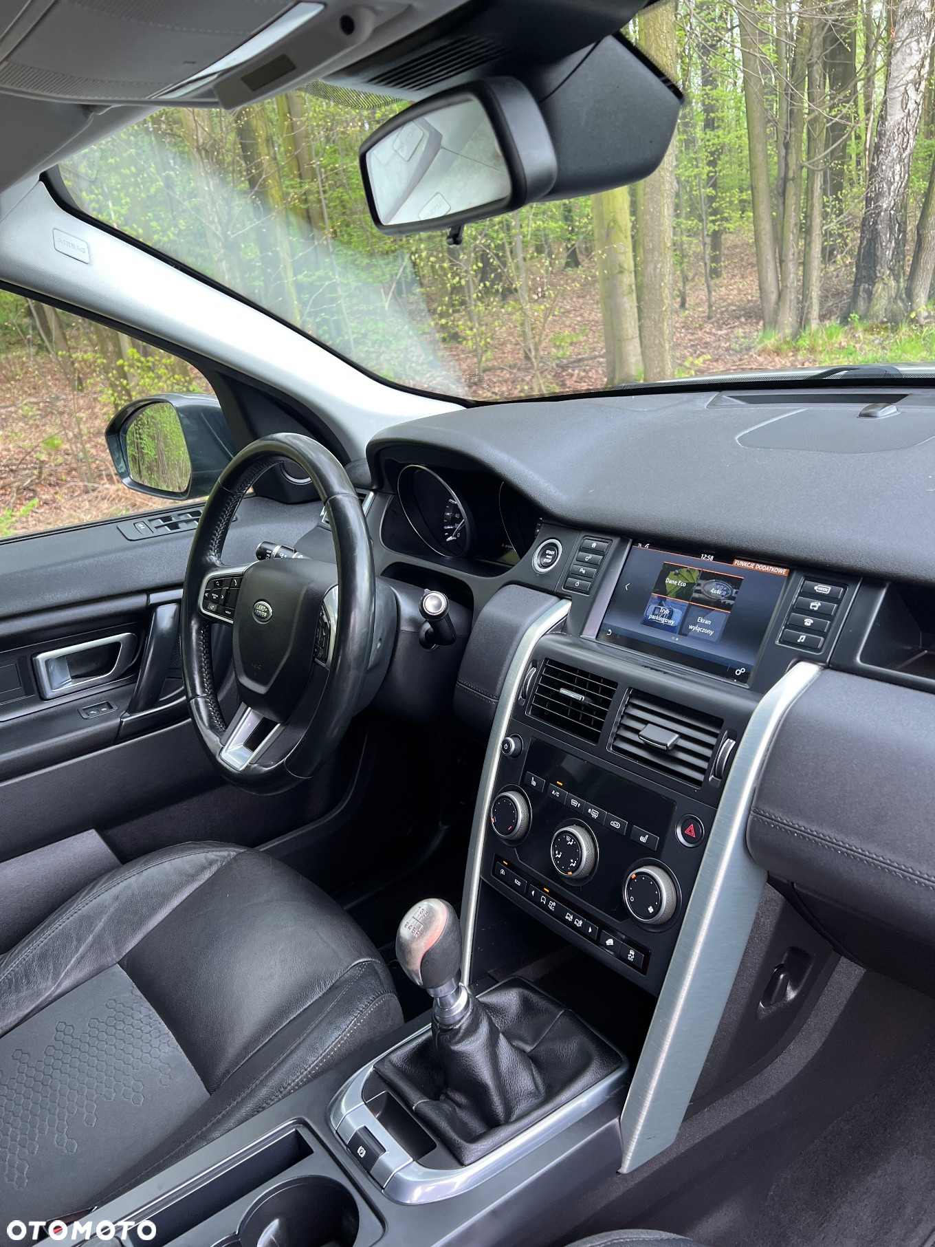 Land Rover Discovery Sport 2.0 TD4 HSE Luxury - 6