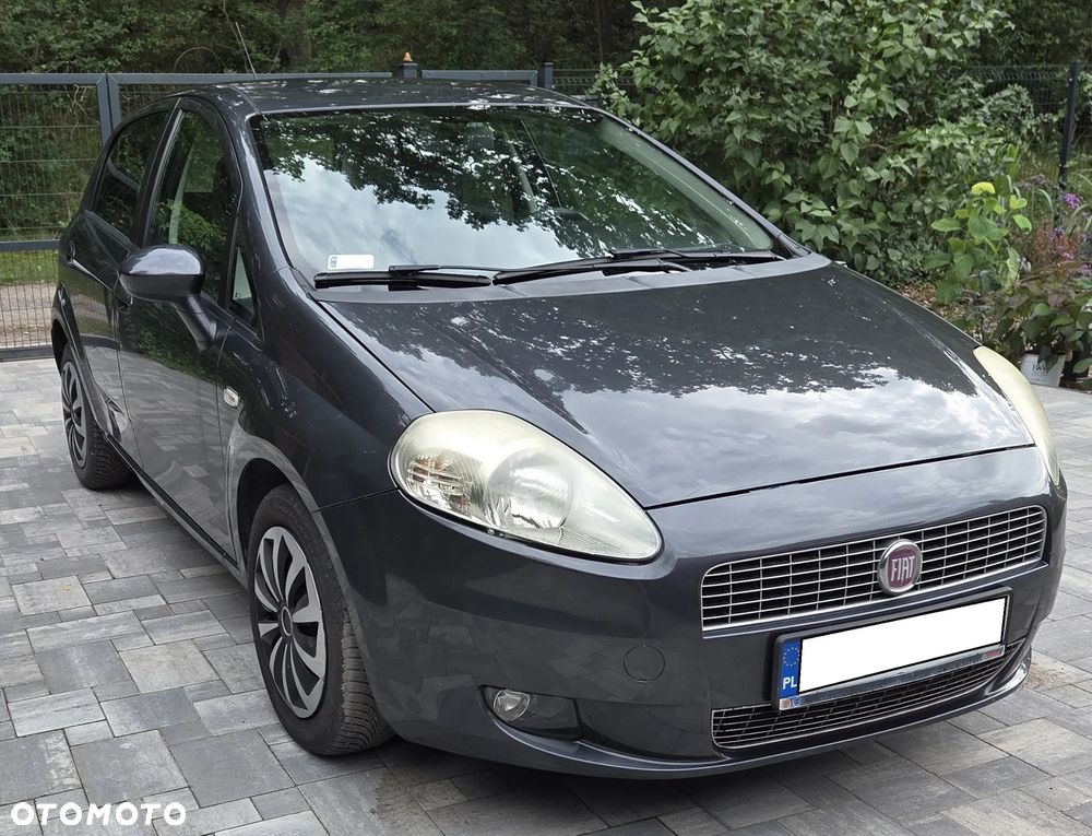 Fiat Grande Punto 1.4 8V Dynamic - 2