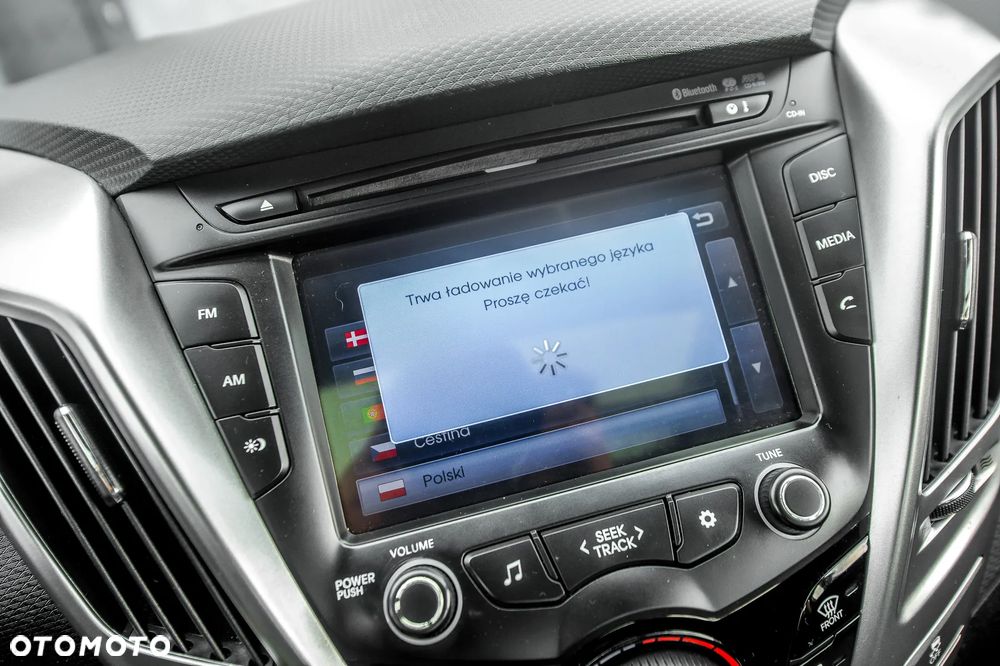 Hyundai Veloster 1.6 GDI Premium - 32