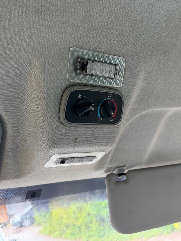 Ford Transit - 9