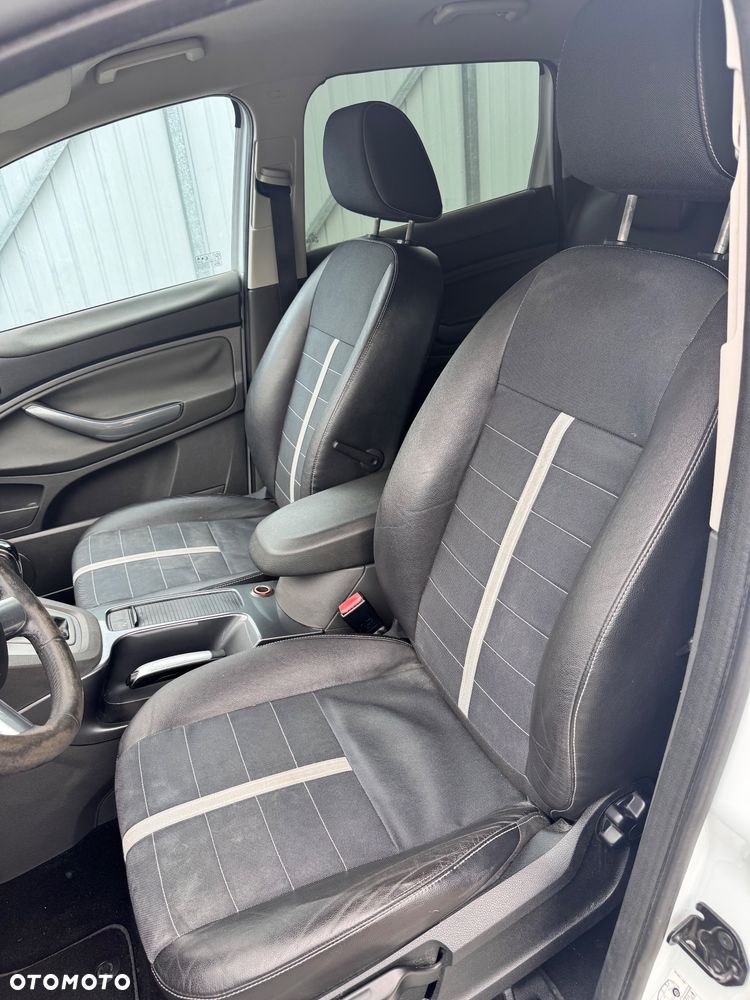 Ford Kuga 2.0 TDCi Titanium MPS6 - 12