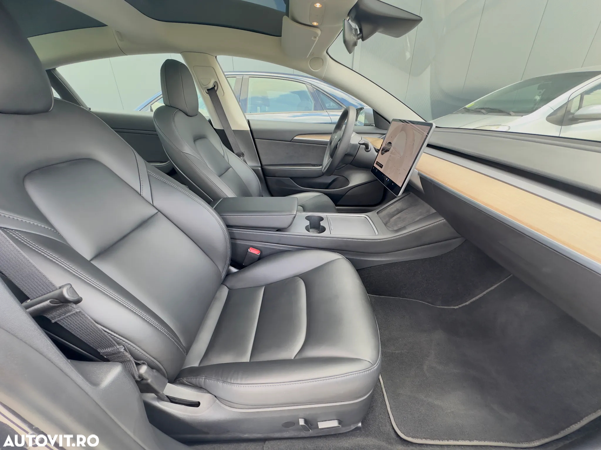 Tesla Model 3 Langstreckenbatterie Allradantrieb Dual Motor - 19