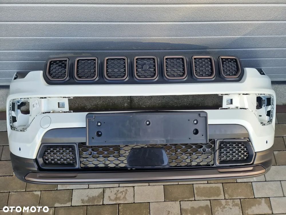 ZDERZAK PRZEDNI JEEP COMPASS II LIFT 2020-- PDC 6SZT - 1