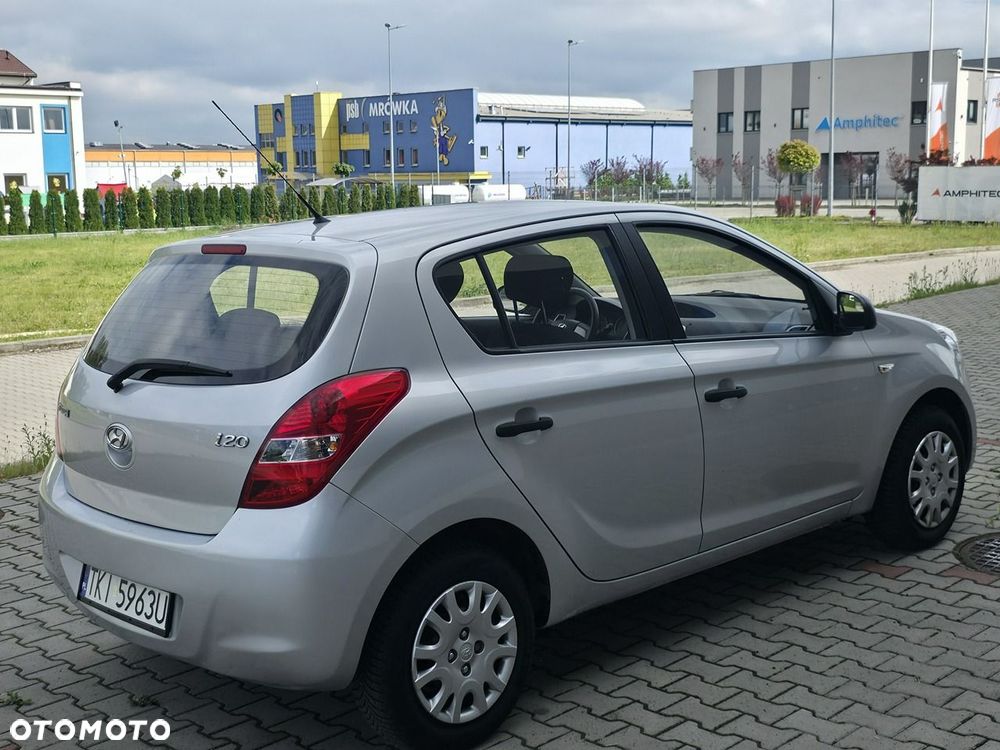 Hyundai i20 - 4