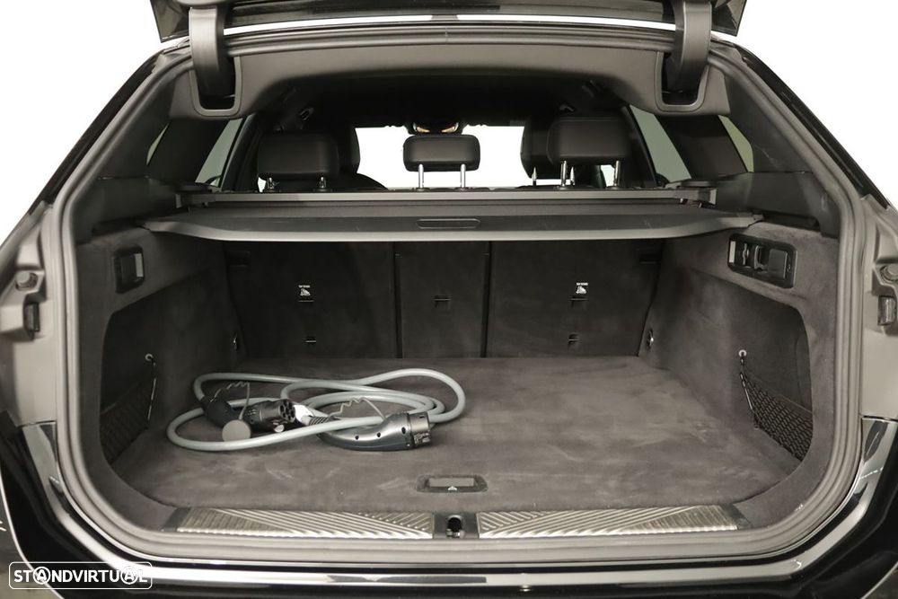 BMW 530 e - 27