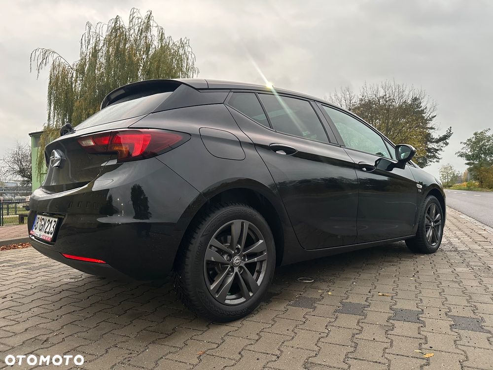 Opel Astra 2019 photo 4
