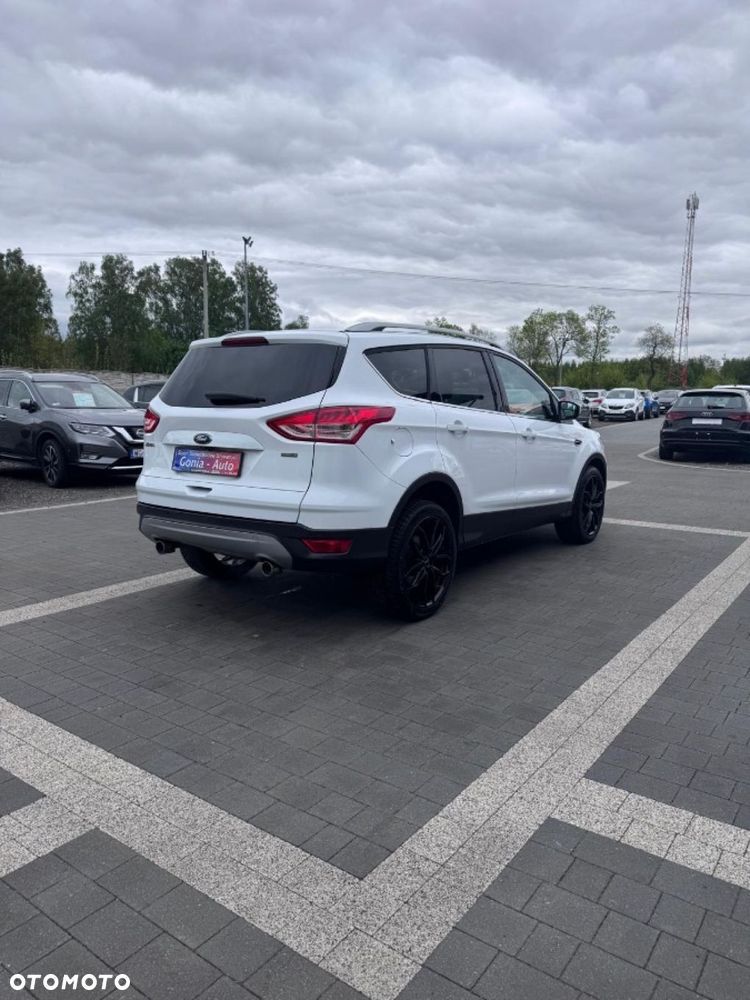 Ford Kuga 1.6 EcoBoost 2x4 Individual - 6