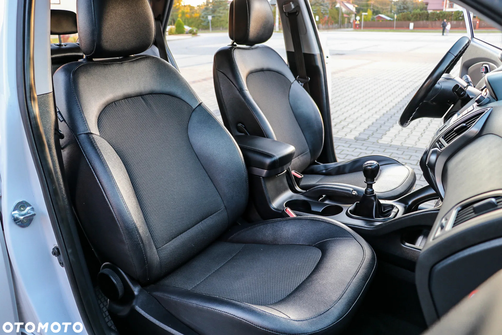 Hyundai ix35 1.6 2WD blue Comfort - 18