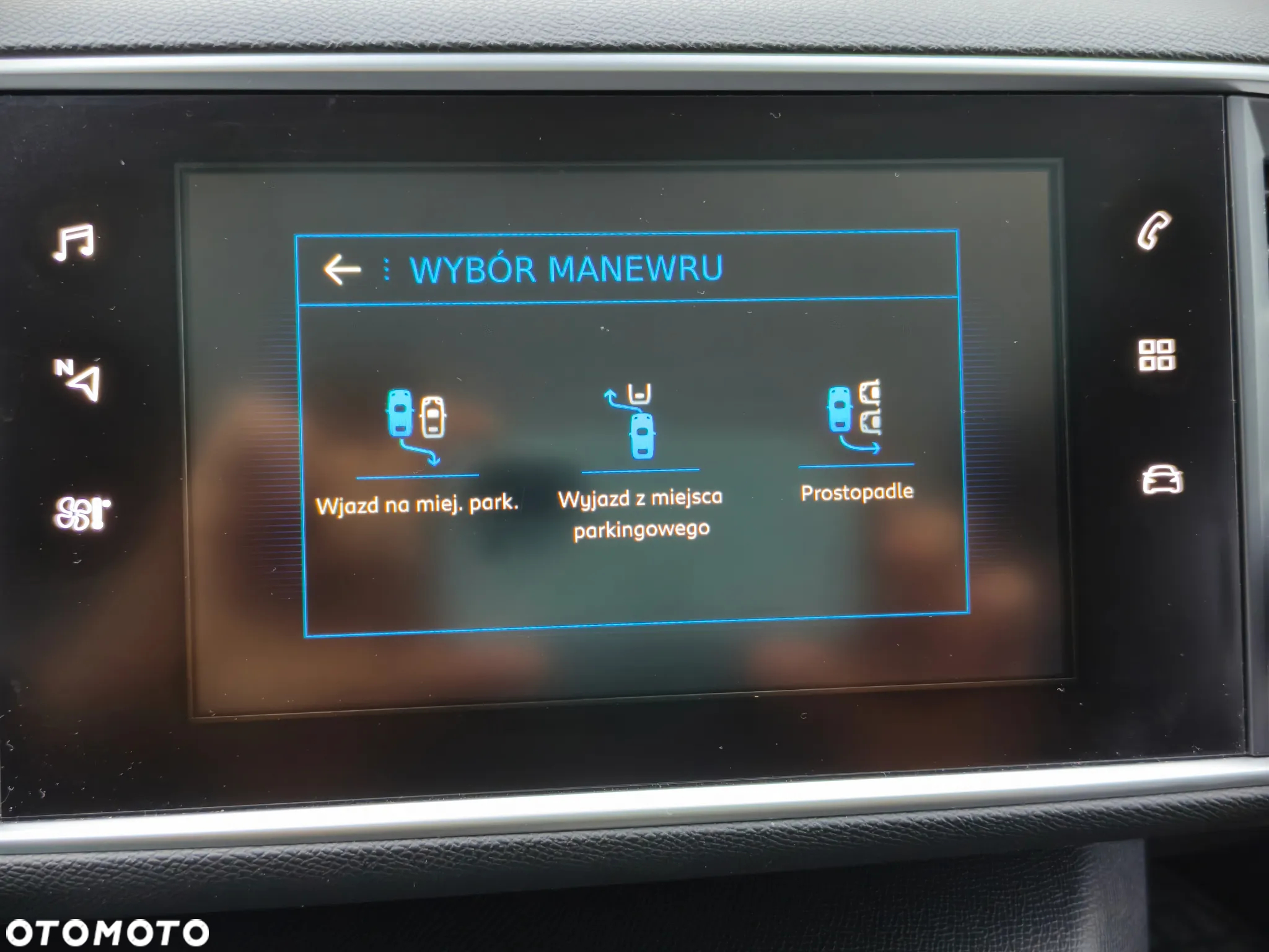 Peugeot 308 SW 1.2 PureTech GPF Allure Pack S&S - 29