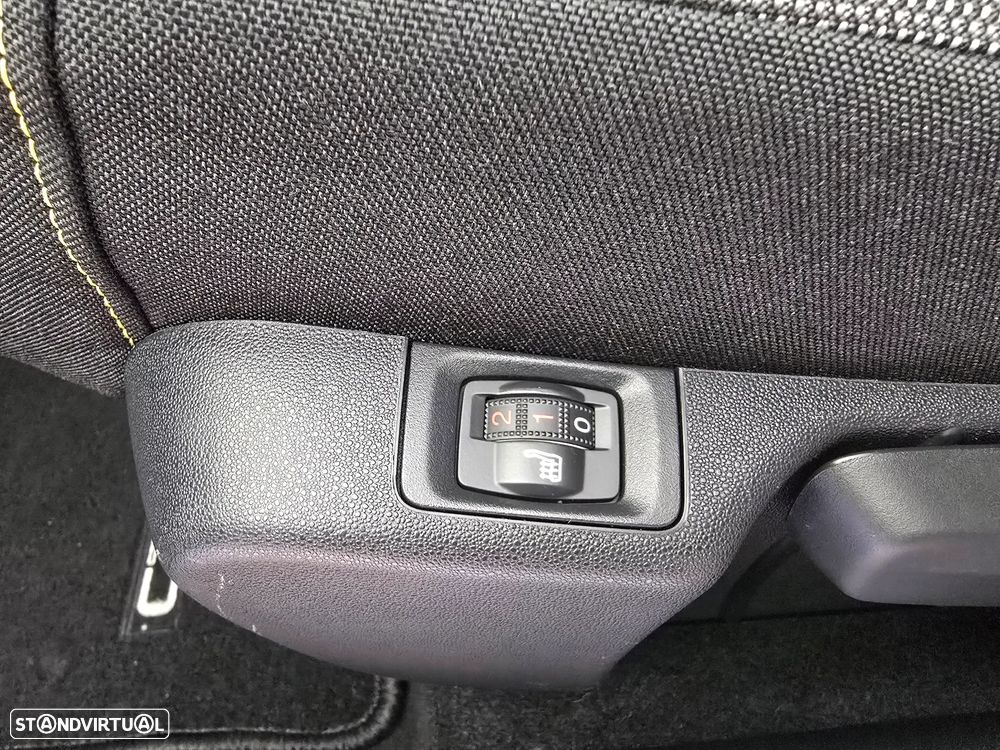 Citroën C3 1.2 PureTech Shine Pack EAT6 - 12