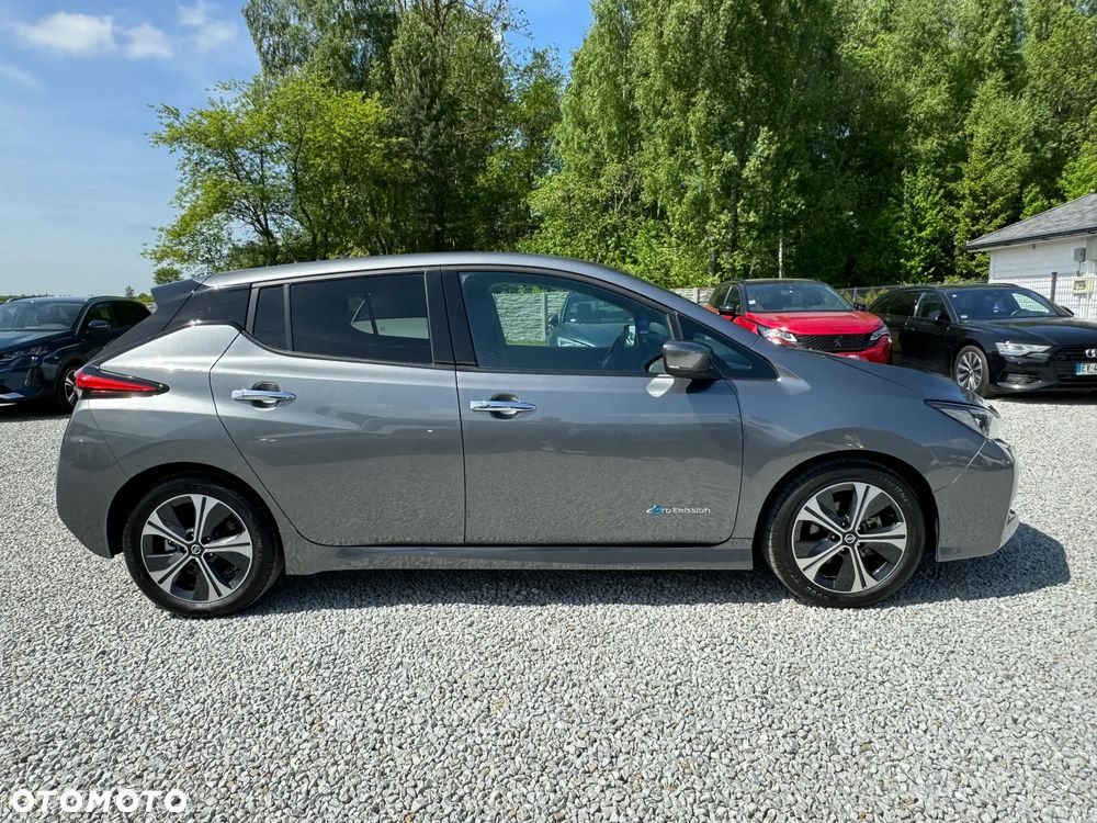 Nissan Leaf 40 kWh TEKNA - 20