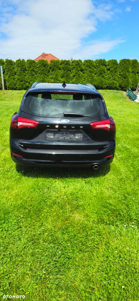 Ford Focus 1.5 EcoBlue Titanium - 6