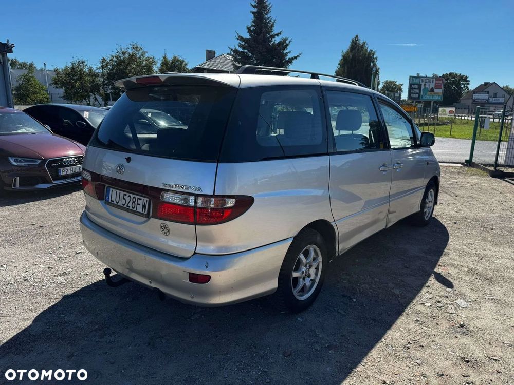 Toyota Previa 2.4 Executive - 4