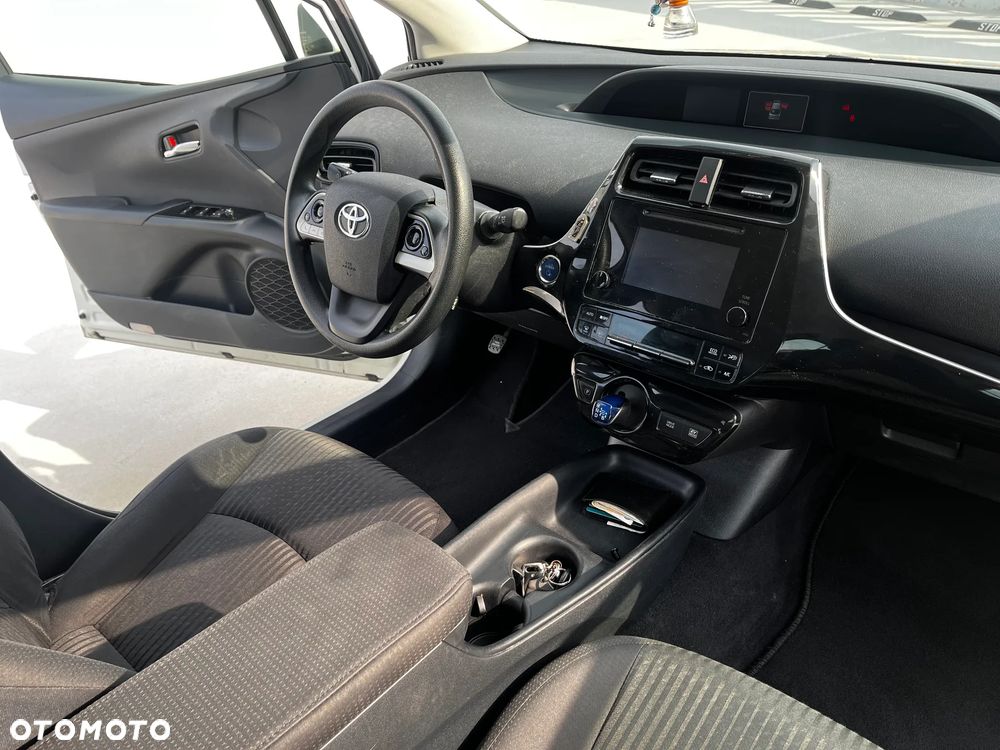 Toyota Prius - 22