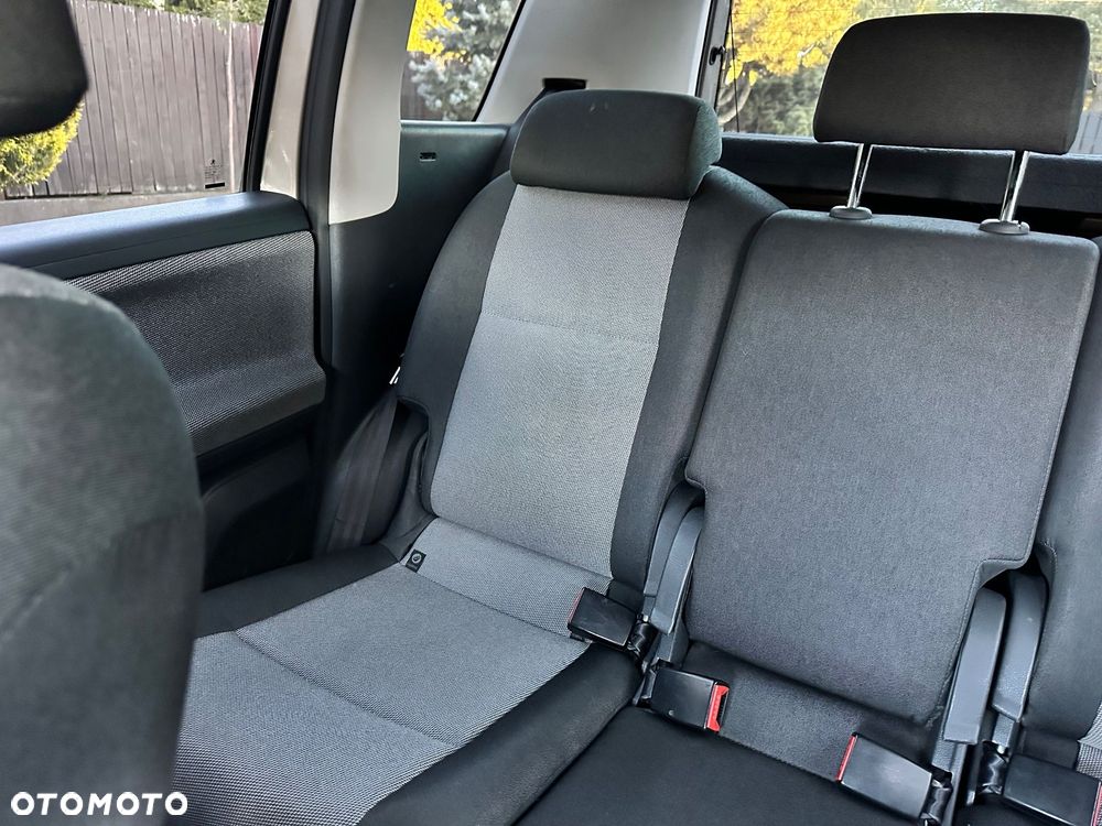 Skoda Roomster 1.4 16V - 9