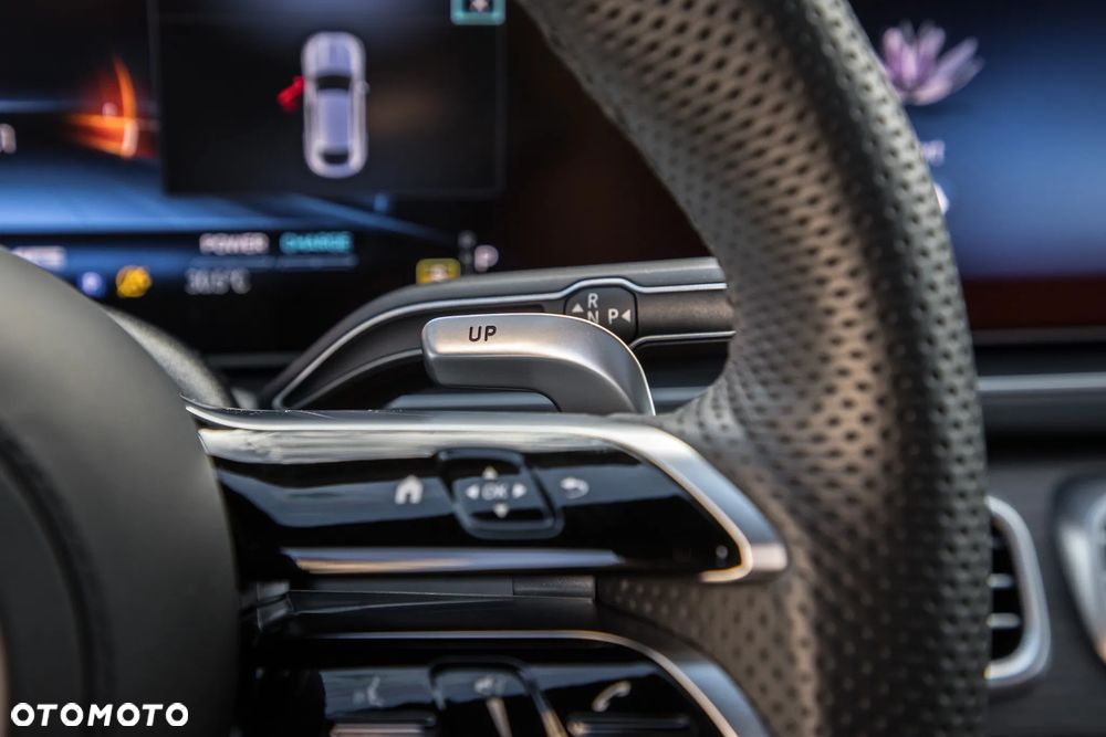 Mercedes-Benz GLE - 18