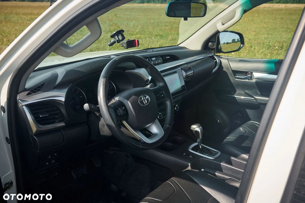 Toyota Hilux 2.4 D-4D Double Cab SR5 4x4 - 18