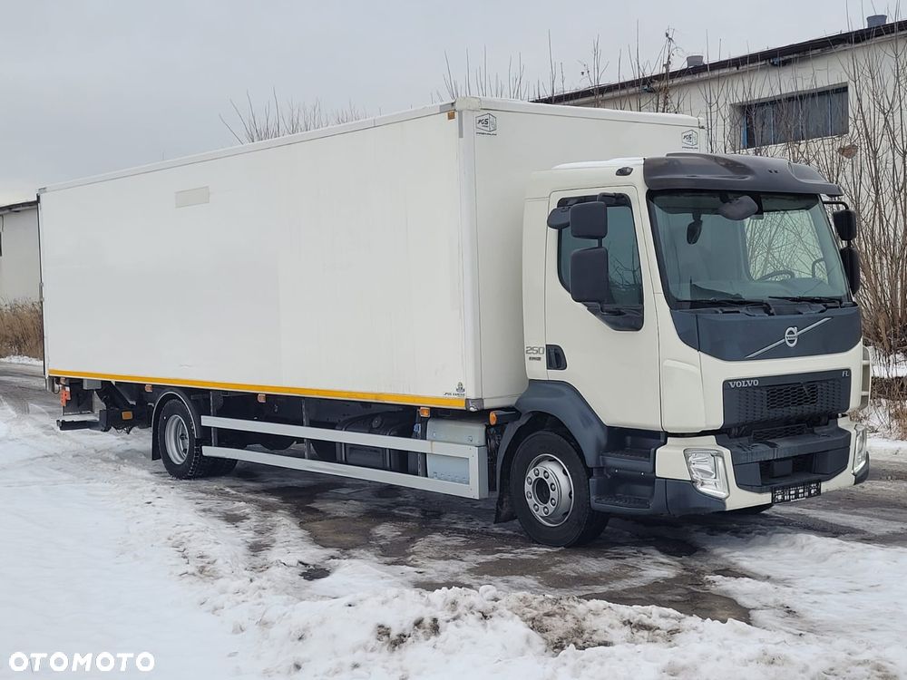 Volvo FL 250 - 17