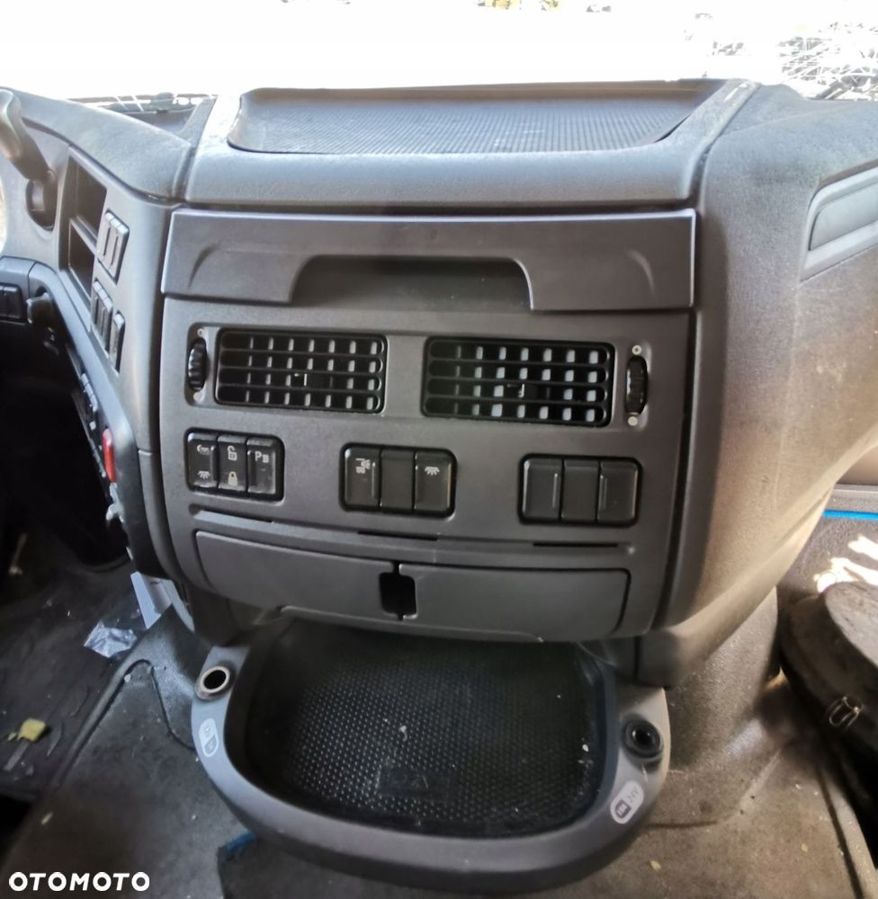 KOMPLETNA PRZEKŁADKA DAF XF 106 EURO 6 2014 - 5