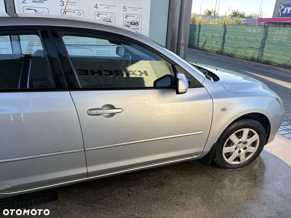 Mazda 3 - 4