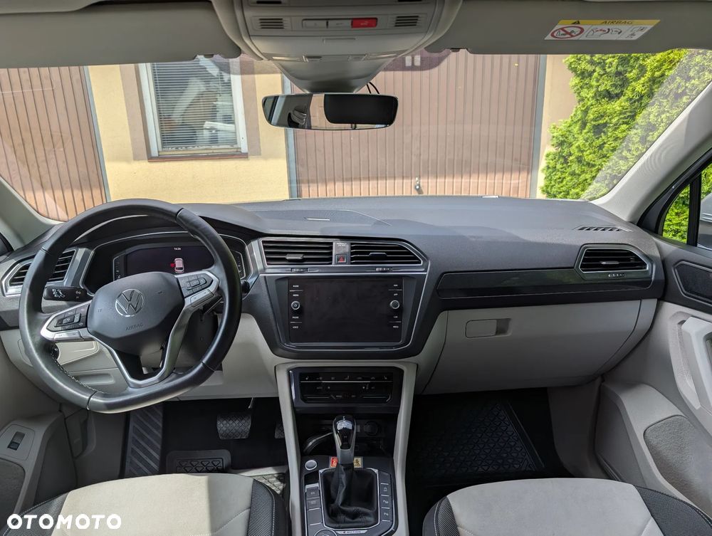 Volkswagen Tiguan 2.0 TSI 4Mot Elegance DSG - 34