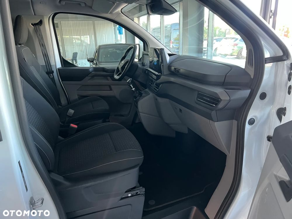 Ford Tourneo Custom 2.0 EcoBlue 320 L1 Limited - 38