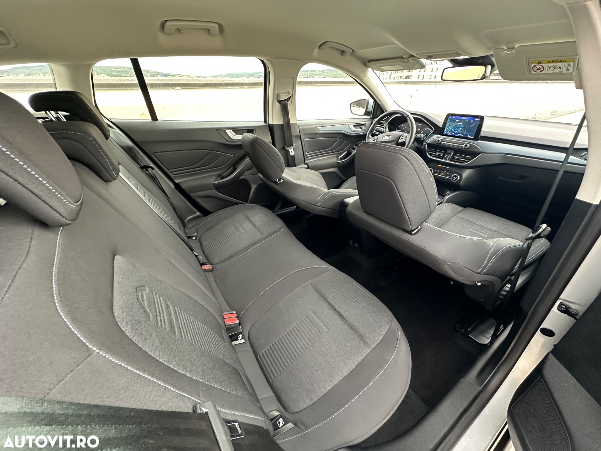 Ford Focus 2.0 EcoBlue Active Business - 17