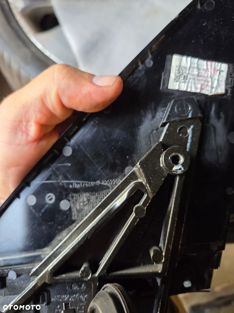 Lusterko prawe Tesla Model Y 13 Pin 1609791-00-D 1495594-12-A 8202208 160979100D 149559412A - 18