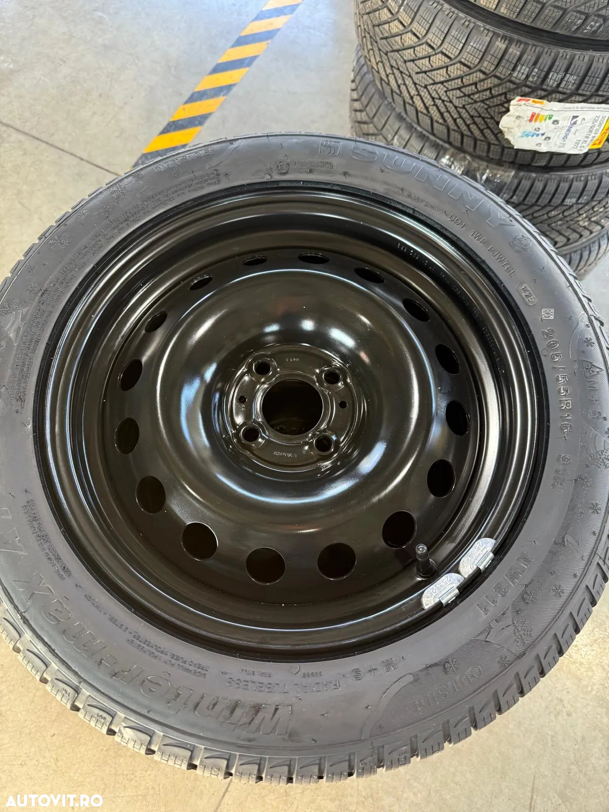 Set complet de iarna pentru Dacia Sandero Stepway 16'' , jante + anvelope - 5