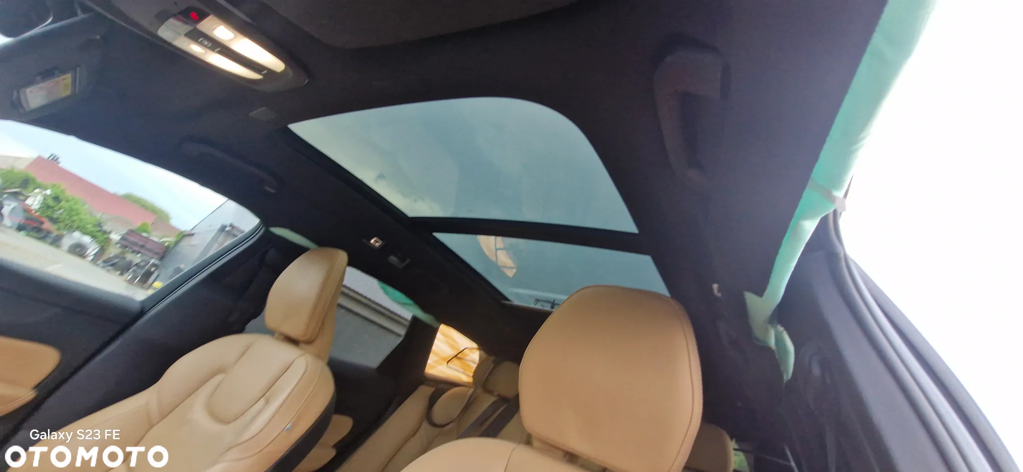 Volvo XC 60 T8 AWD Plug-in Hybrid Plus Black Edition - 38