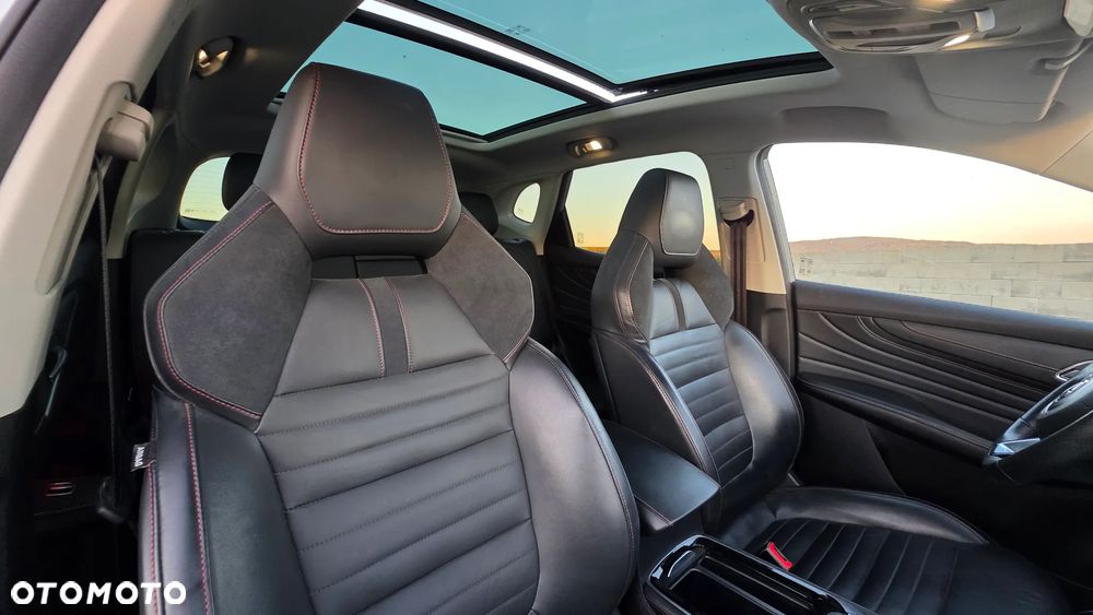 MG HS PHEV Luxury - 8