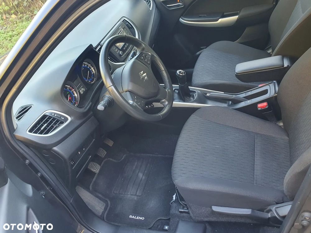 Suzuki Baleno 1.2 Premium - 9