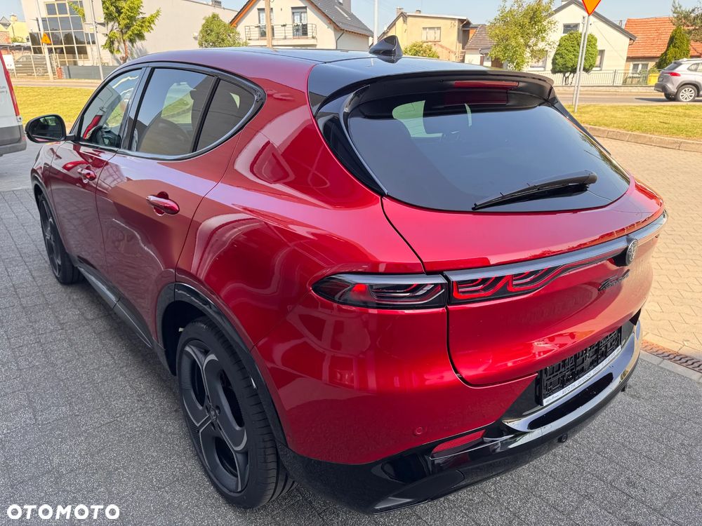 Alfa Romeo Tonale 1.5 T4 GSE mHEV Veloce DCT - 6