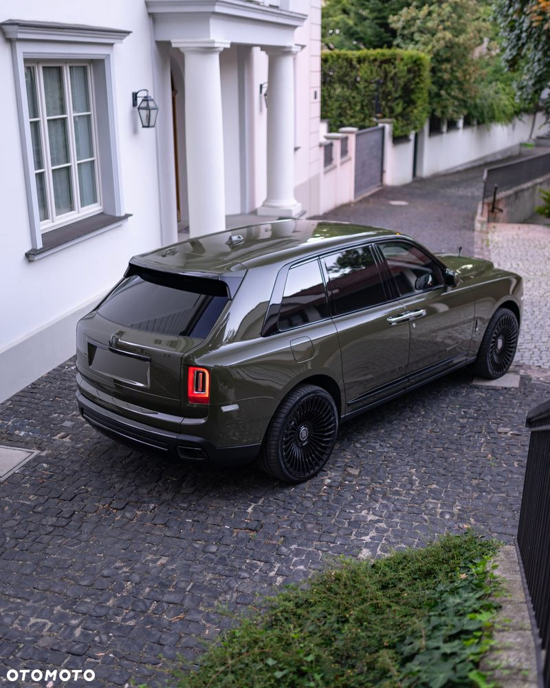 Rolls-Royce Cullinan - 2