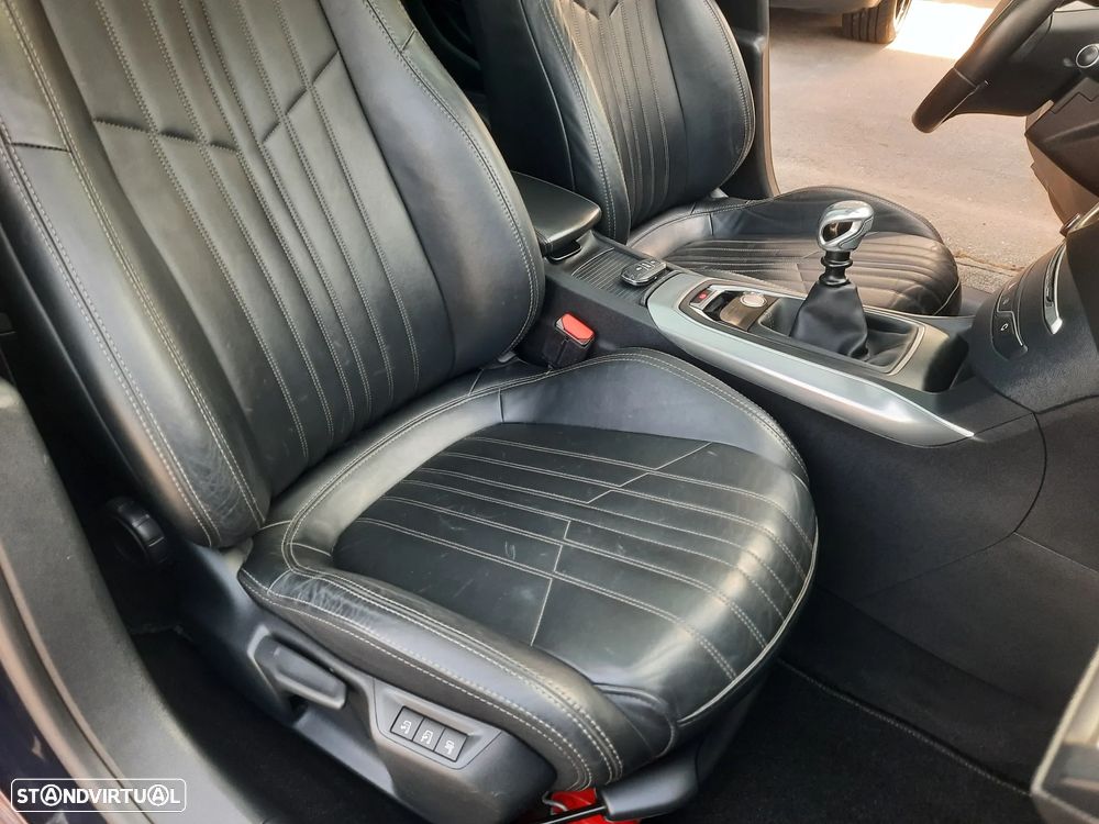 Peugeot 308 2.0 BlueHDi GT Line - 24