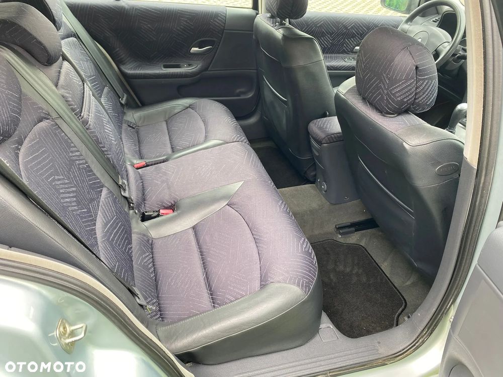 Renault Laguna - 20