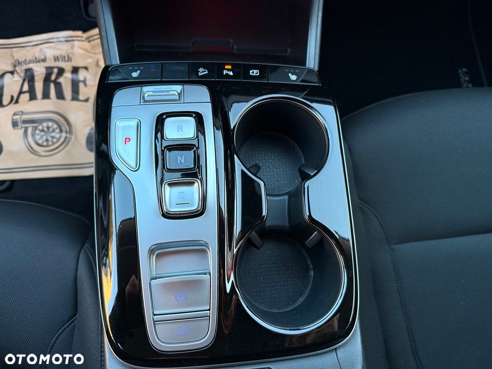 Hyundai Tucson 1.6 T-GDi HEV Platinum 2WD - 29